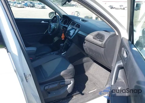 2018 Volkswagen Tiguan 2.0T Se/2.0T Sel from USA, damaged, VIN 3VV2B7AX5JM131626